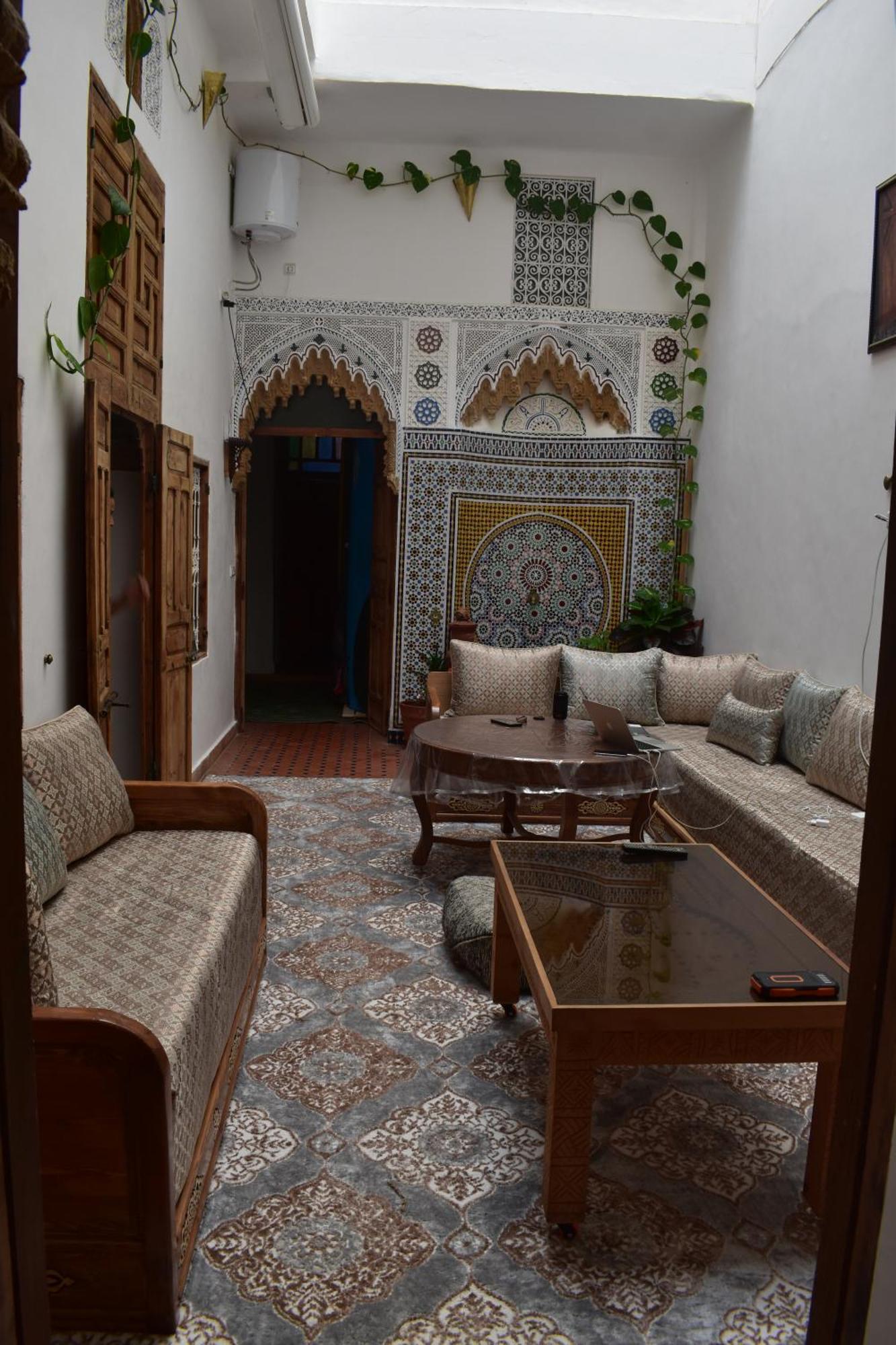 Hostel Capital Rabat Eksteriør bilde